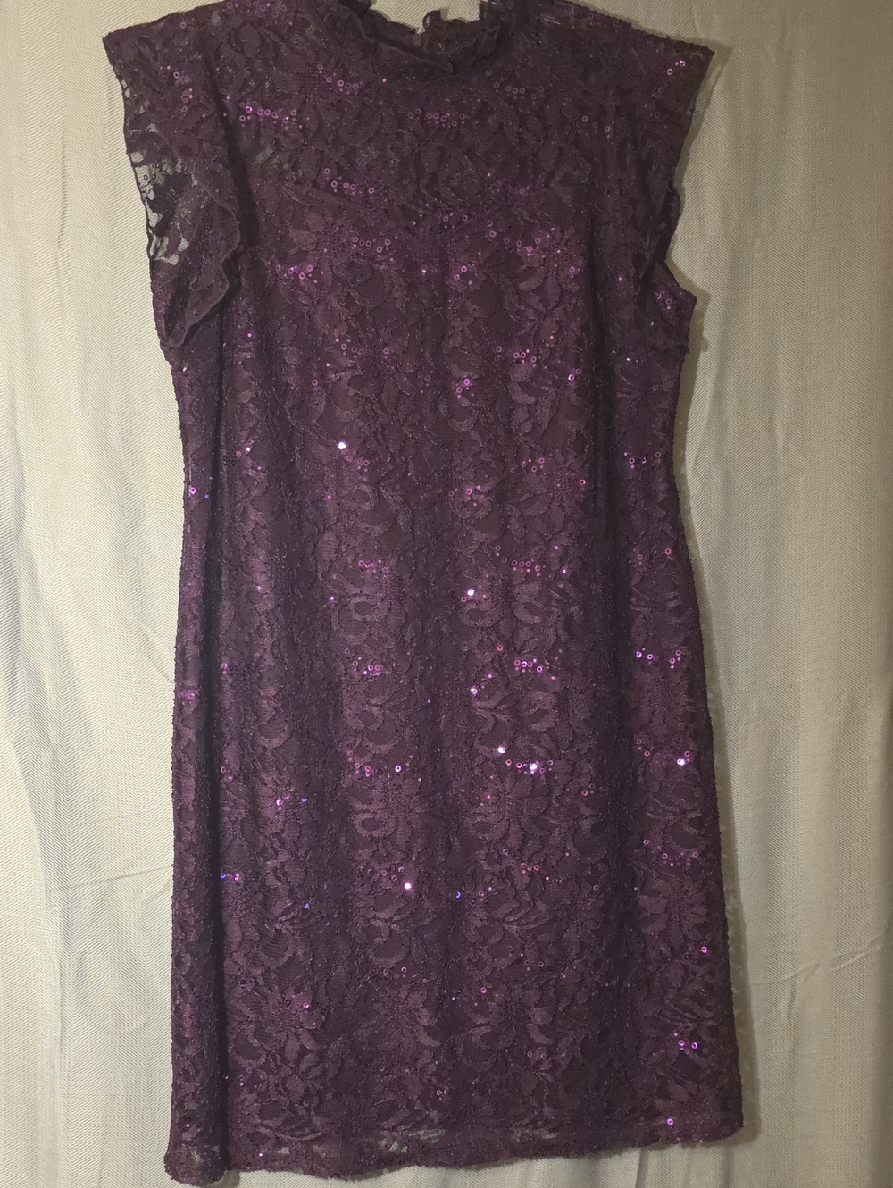 Sleeveless Purple Lace Sequin Midi Dress